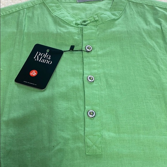 Women’s Green Button Collar - Picture 2 of 2